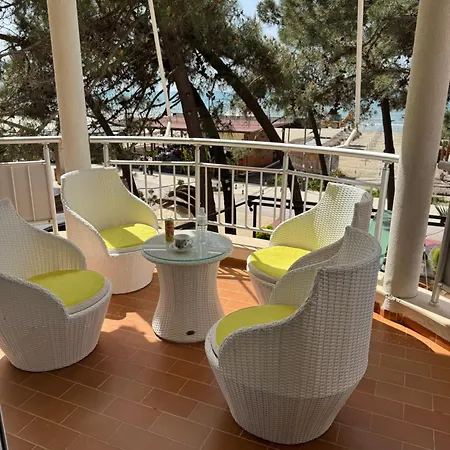 Golem Apartament *